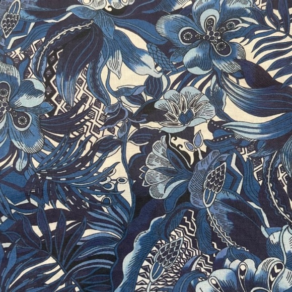 Robert Graham rambling shirt, NEW WITH TAGS - Picture 6 of 14